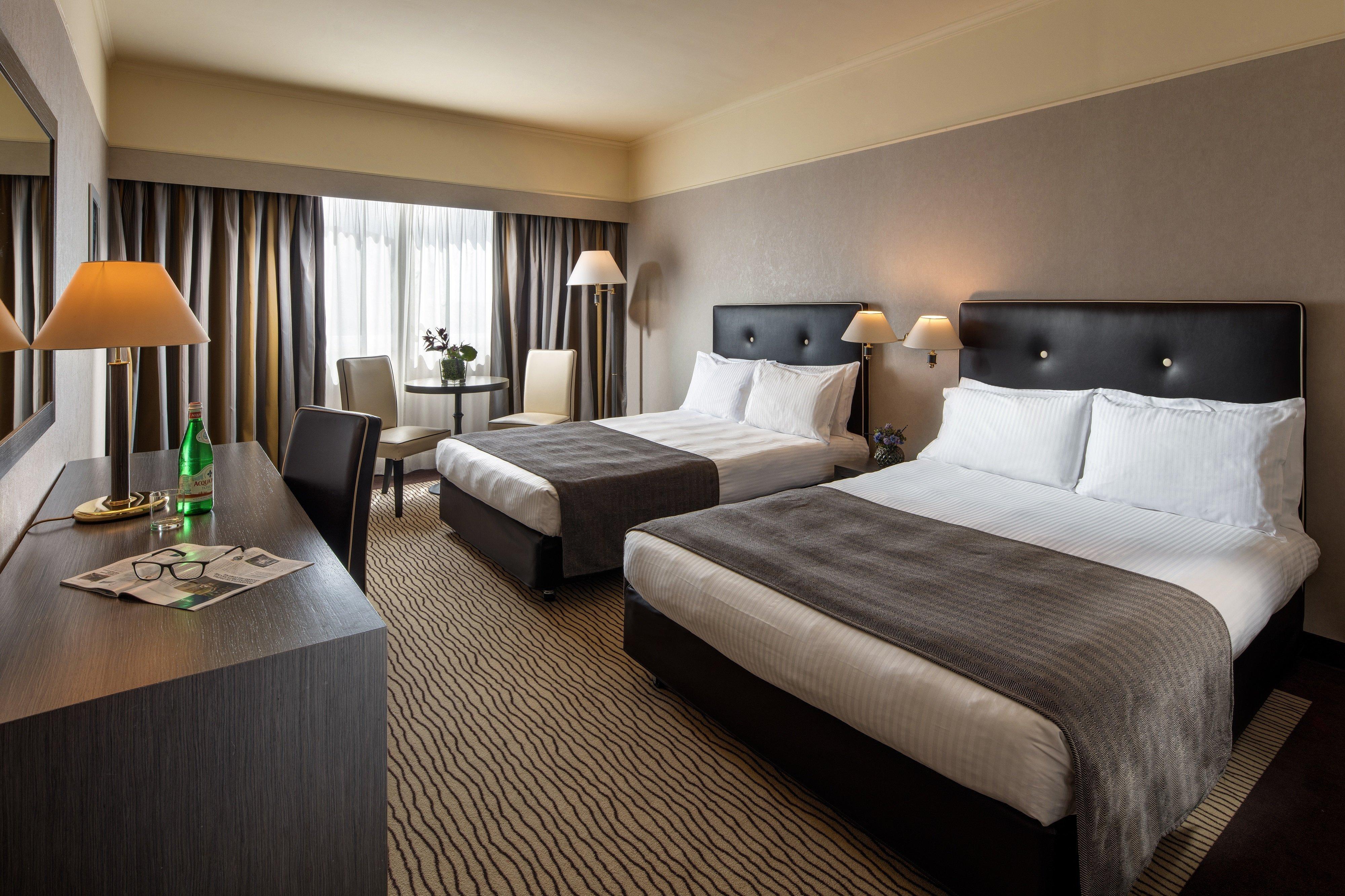 Holiday Inn Rome - Eur Parco Dei Medici By Ihg Zewnętrze zdjęcie