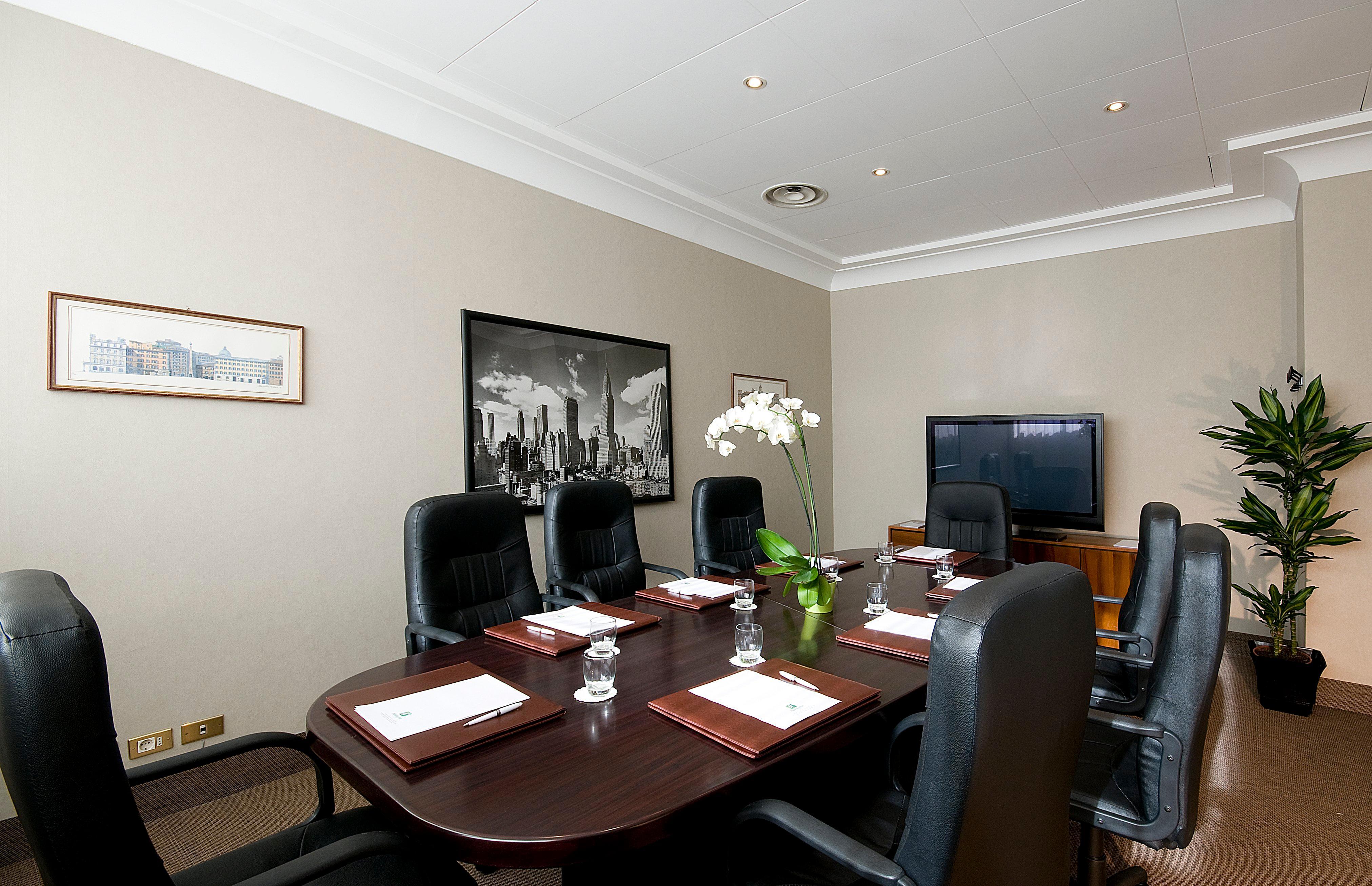 Holiday Inn Rome - Eur Parco Dei Medici By Ihg Zewnętrze zdjęcie
